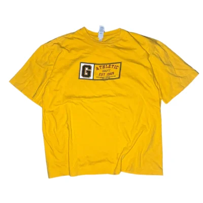 gap tee shirt